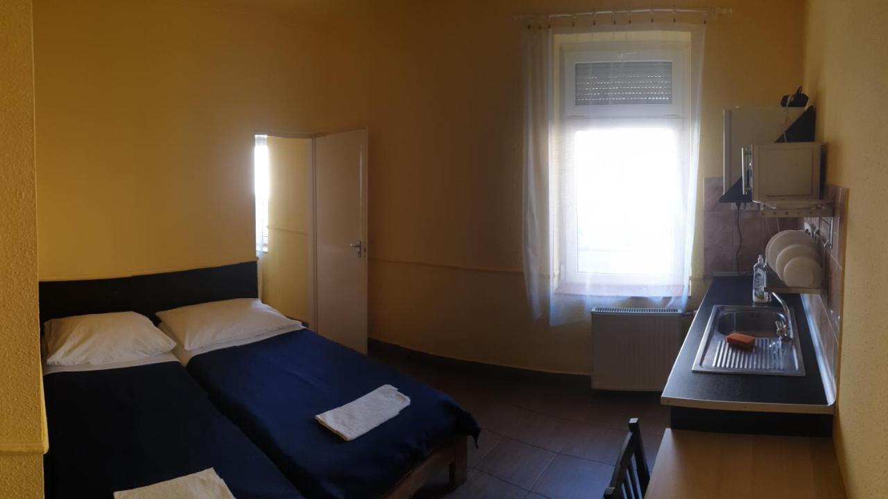 Jade Panzio Pensjonat 3*